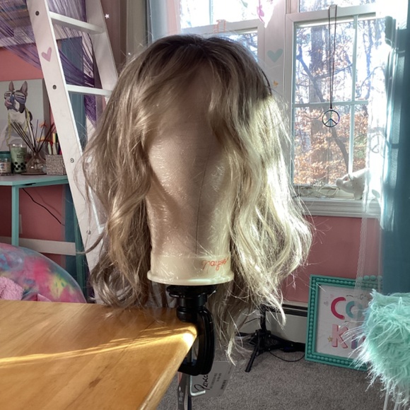 Arrow wig by Ellen Wille…..New with tags attached - Picture 5 of 5